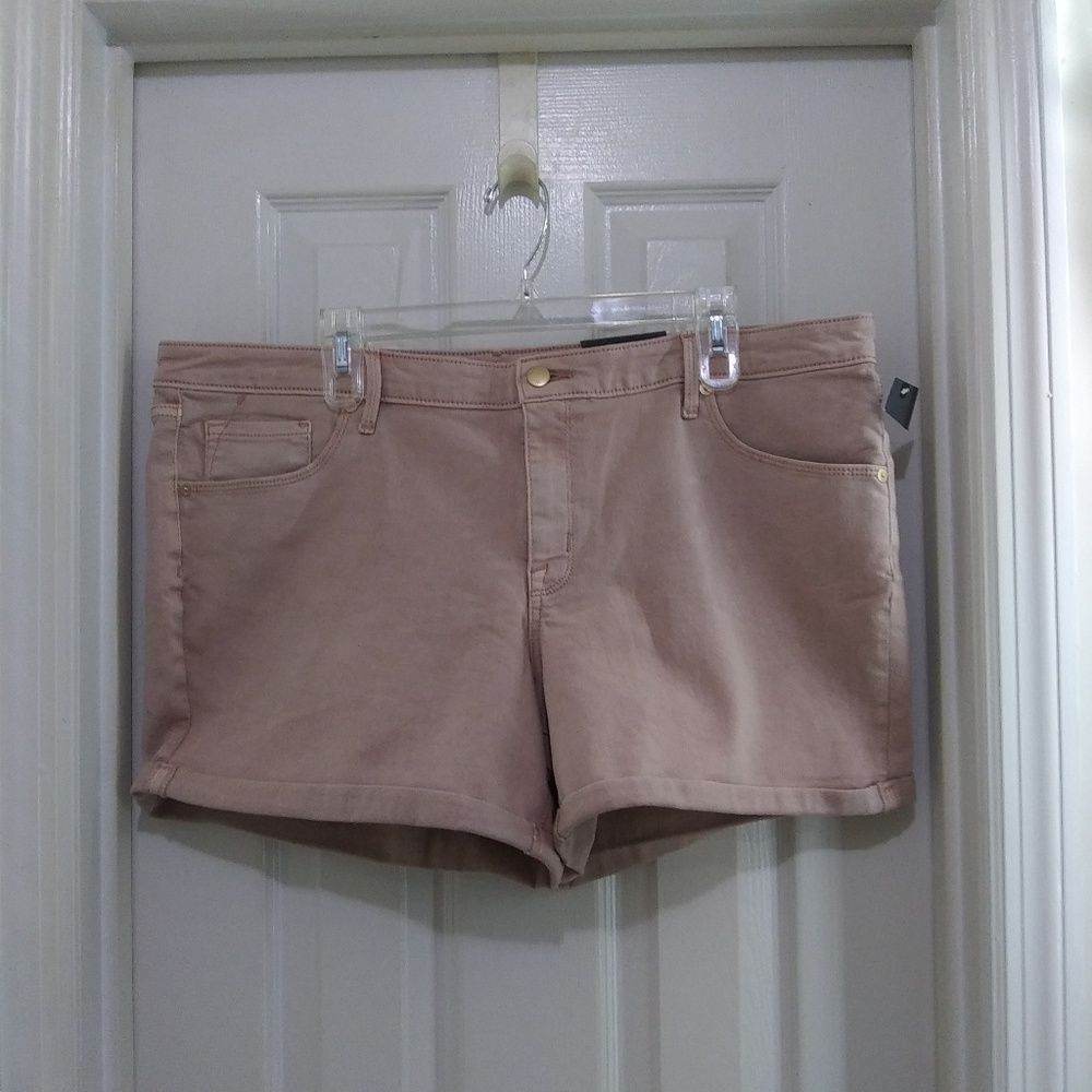 🚨 New w/tag Mossio jean shorts